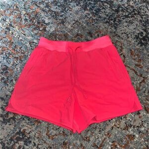 Lululemon License to Train shorts - Womens